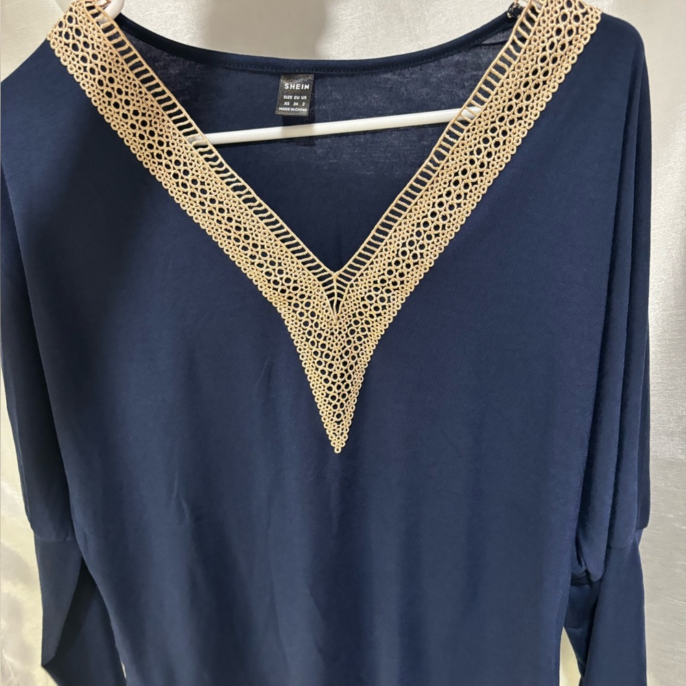 XS SHEIN long sleeve. Never worn